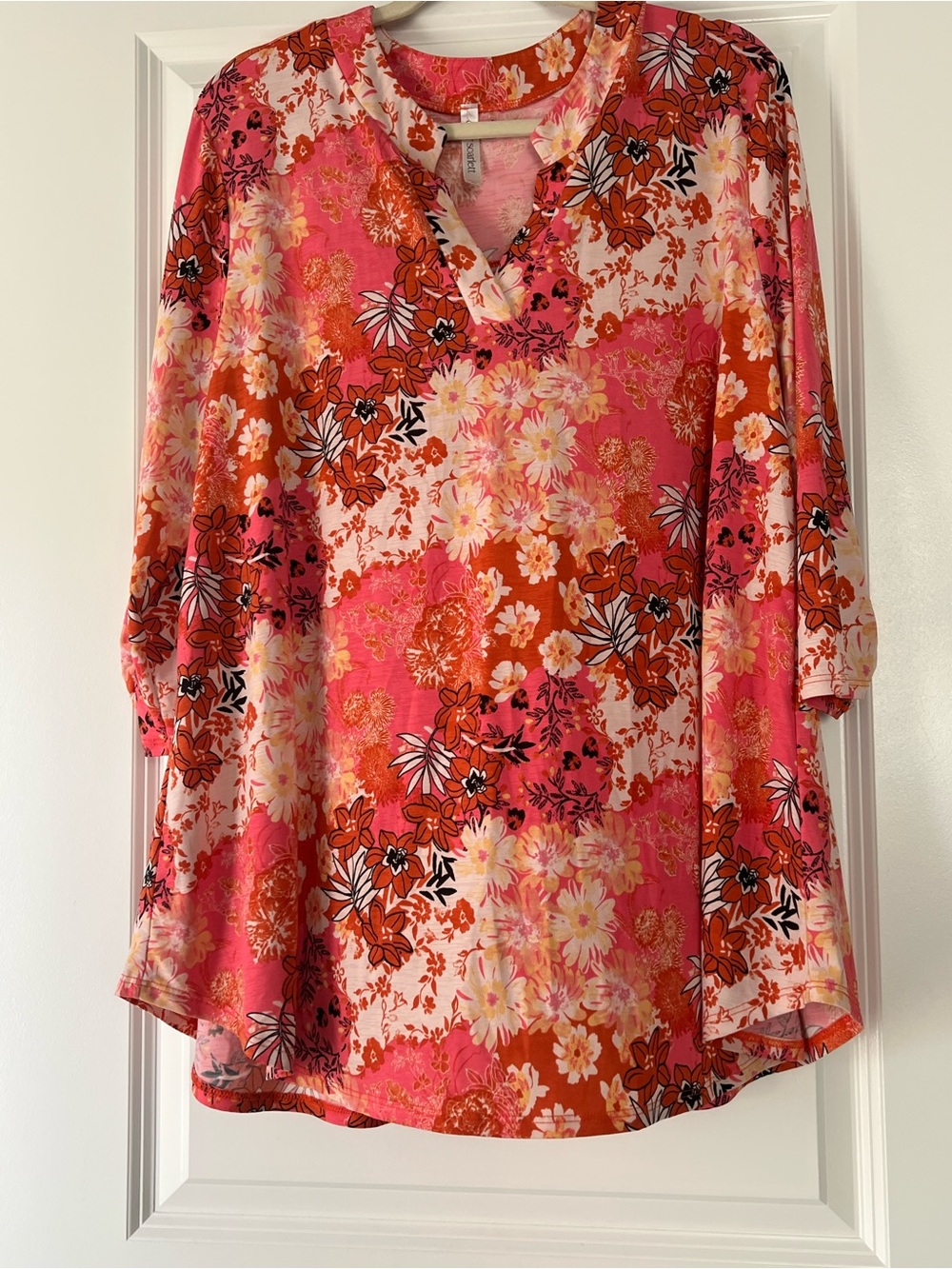 Dear Scarlett Floral Tunic Top in Pink & Orange